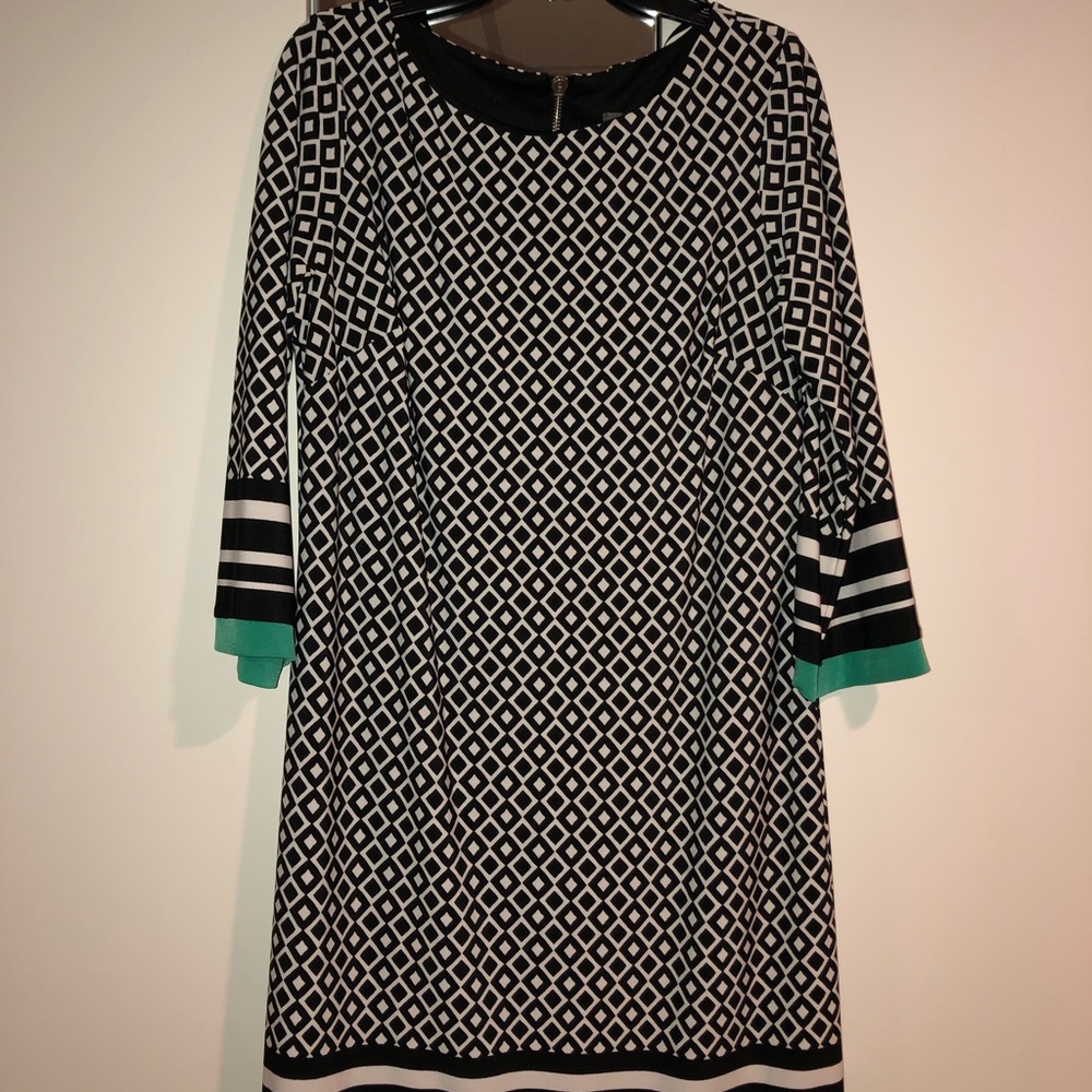 Black, White and Green Straight Cut Dress